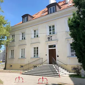 https://apartament-na-dlugiej.warsawhotelspoland.com